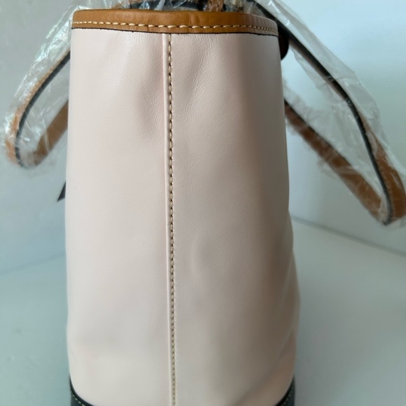Dooney & Bourke NWT Blush/Midnight Leather    Tote - Picture 4 of 14